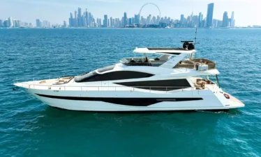 Yacht Charter Dubai